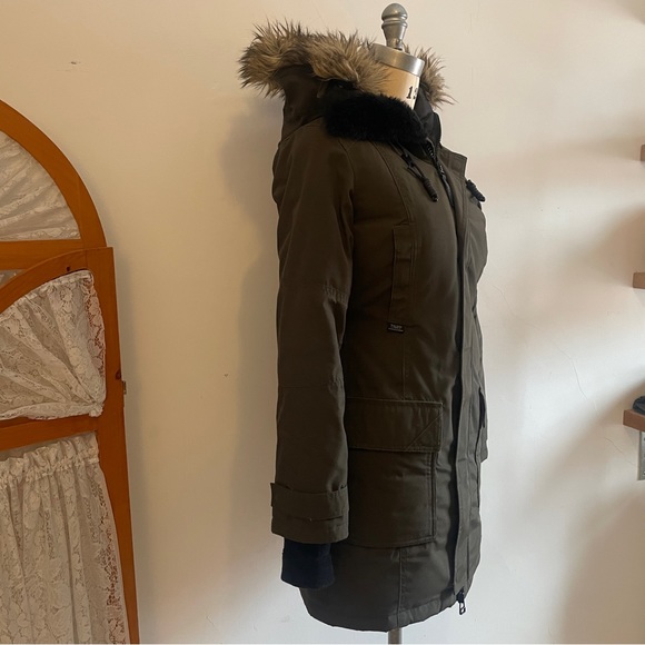 TNA Bancroft Parka- EUC - Picture 11 of 16